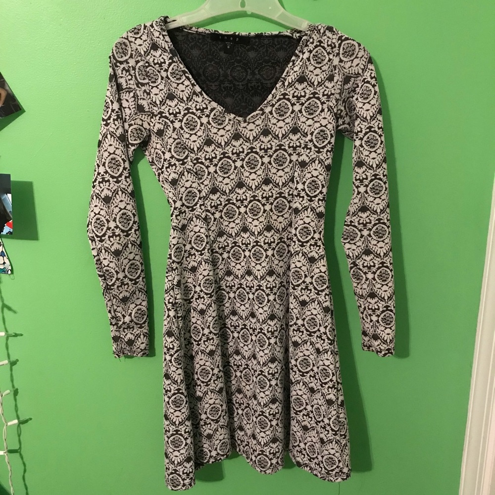 b&w dress